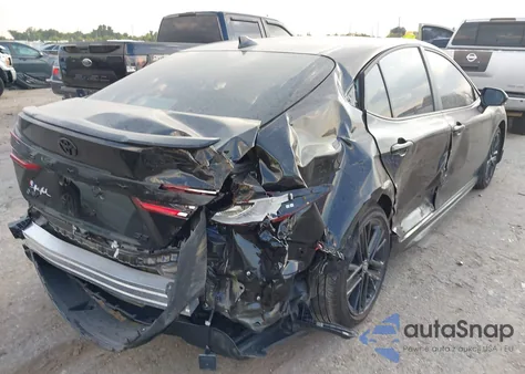 2025 Toyota Camry Se z USA, uszkodzony, nr VIN 4T1DAACK3SU194421